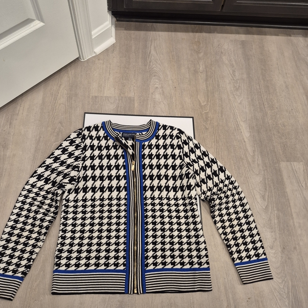 Jones New York Houndstooth Cardigan with Blue Trim